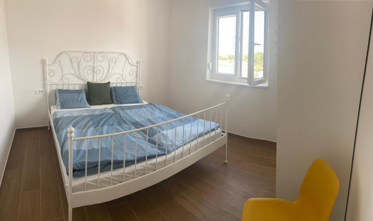 Daniela Family Apartment - Top Floor - New & Quite Location - Great Sea & Island View فير المظهر الخارجي الصورة